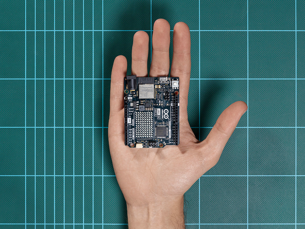 Arduino® UNO R4 WiFi – ABX00087 - Image 7